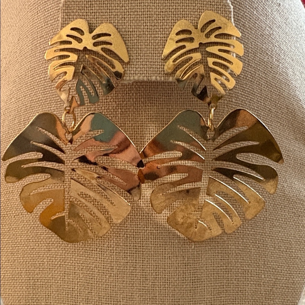 Gold Leaf Dangle Earrings